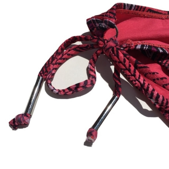 👙 Raisins Bandeau Bow tie Bikini Swimsuit Set - Picture 5 of 8